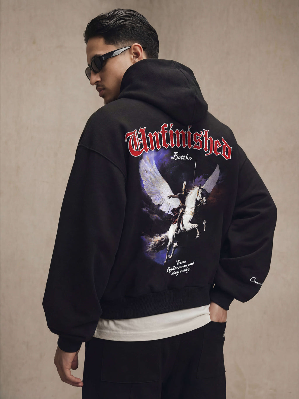 UNFINISHED BATTLES HOODIE - BLACK