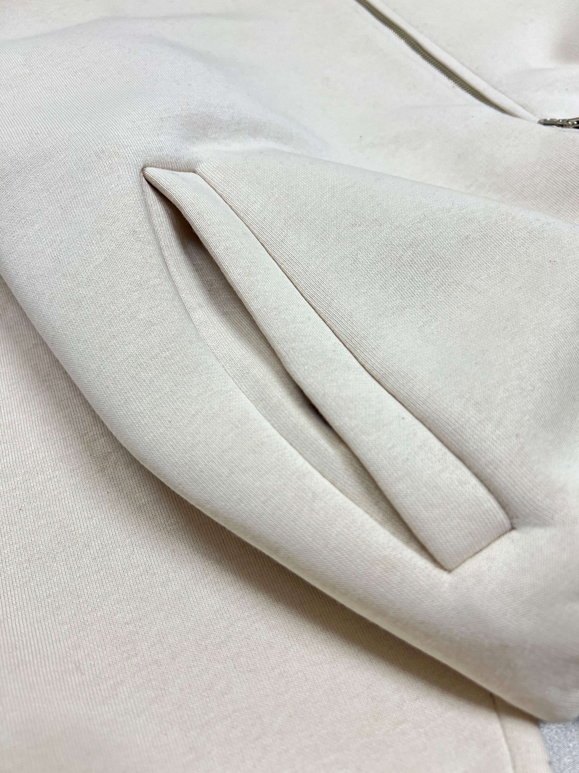 SIGNATURE FULL ZIP SWEATSHIRT - CREAMY MILK