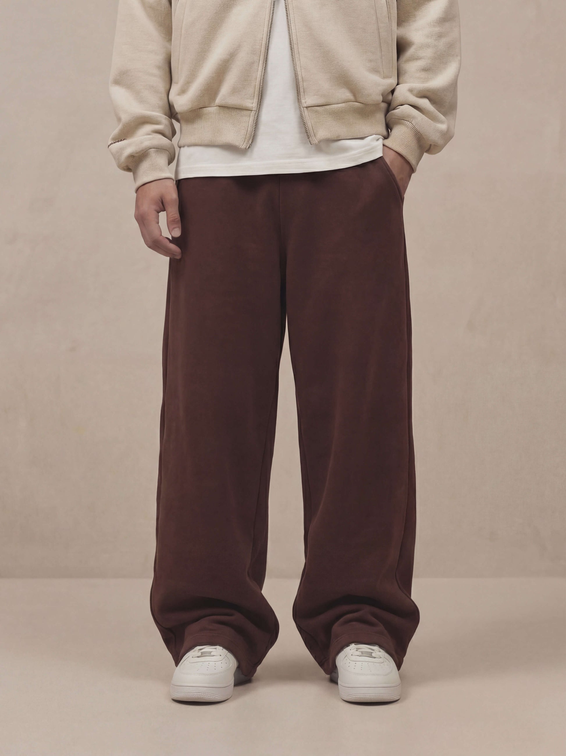 SIGNATURE BAGGY SWEATPANT  - MOCHA ROYALE