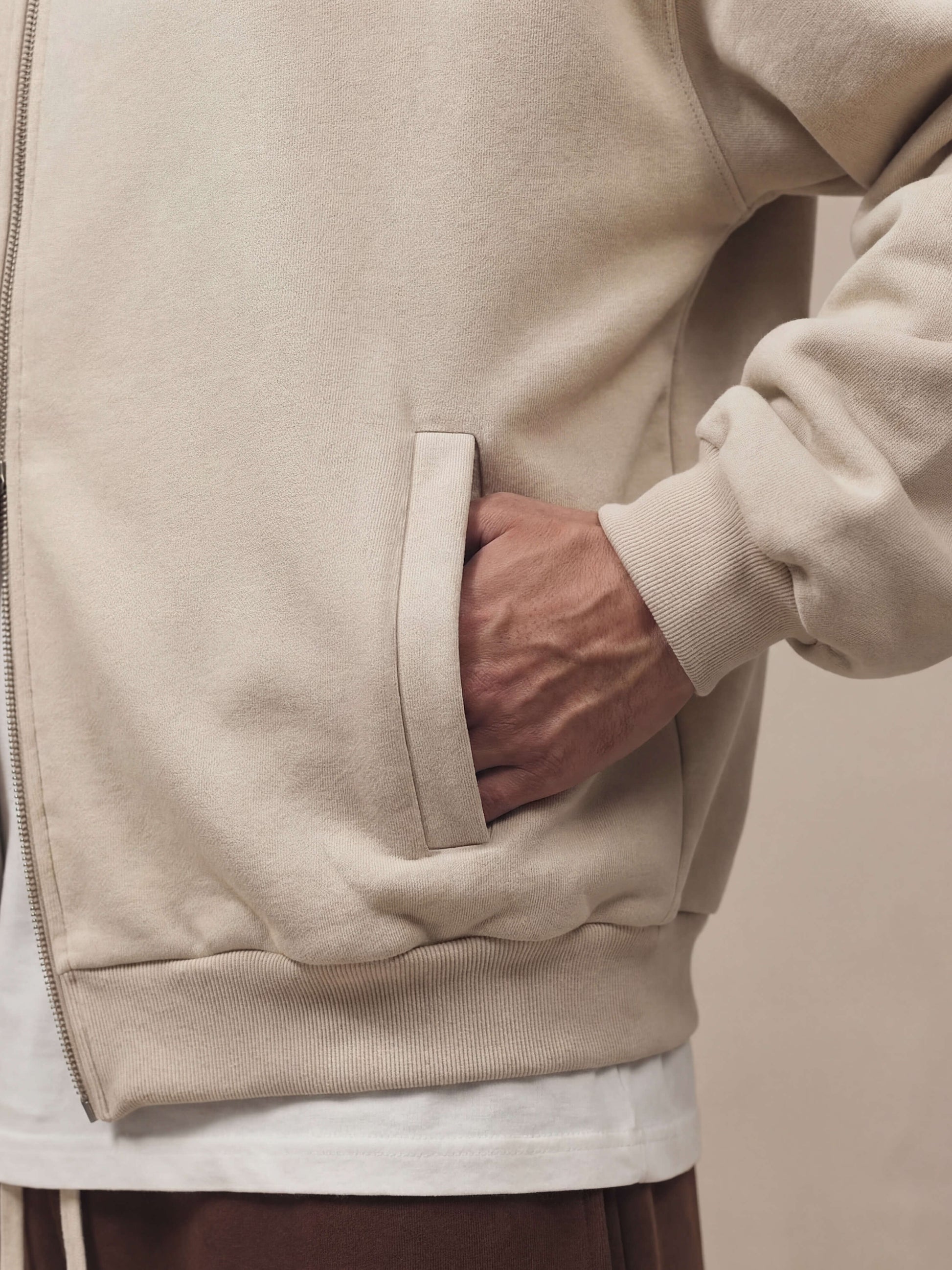 SIGNATURE FULL ZIP SWEATSHIRT - CREAMY MILK
