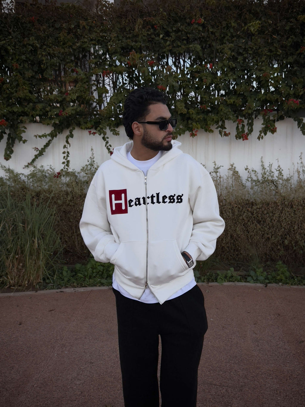 HEARTLESS DOUBLE ZIPPER - ECRU WHITE
