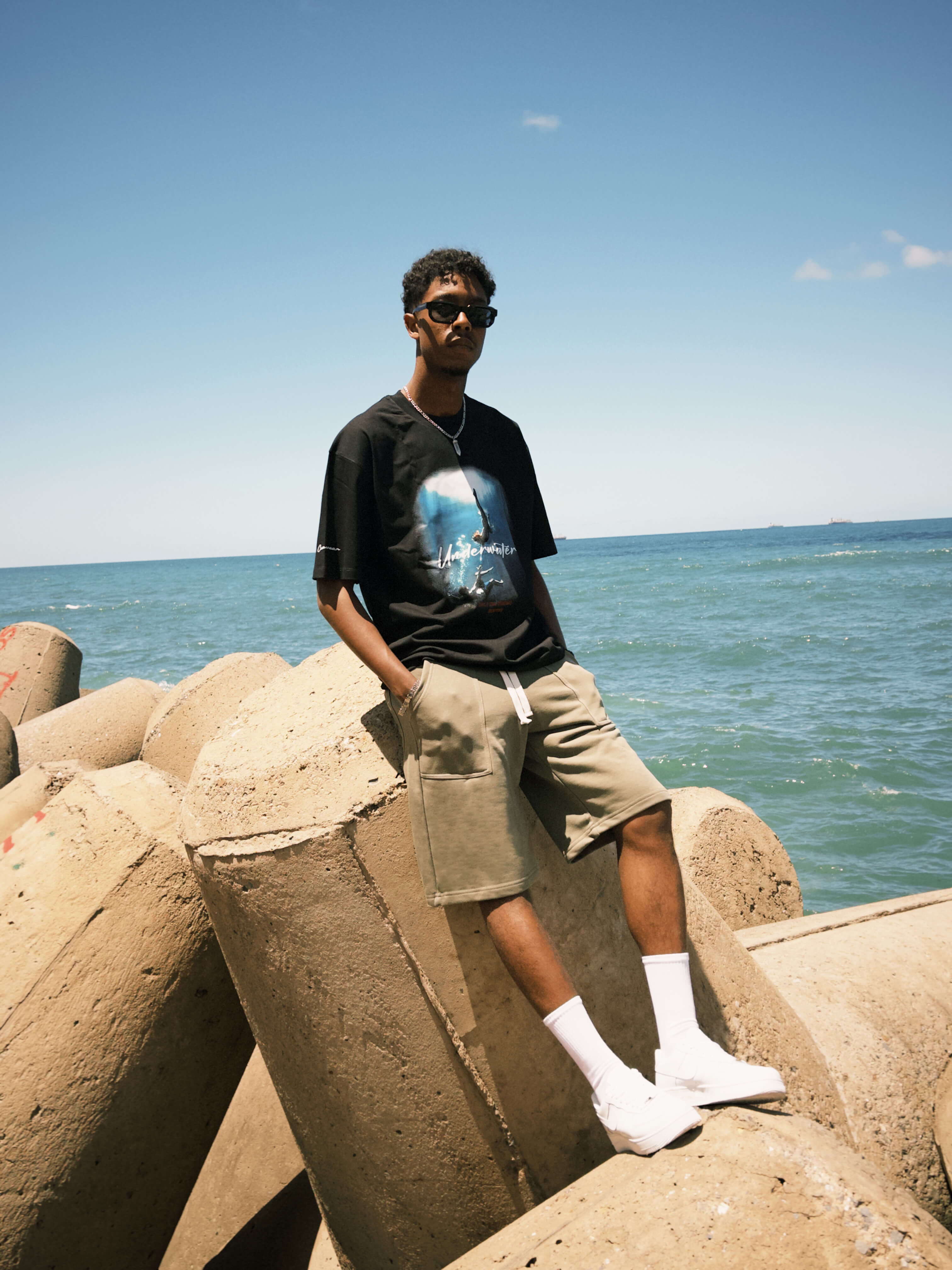 underwater tee