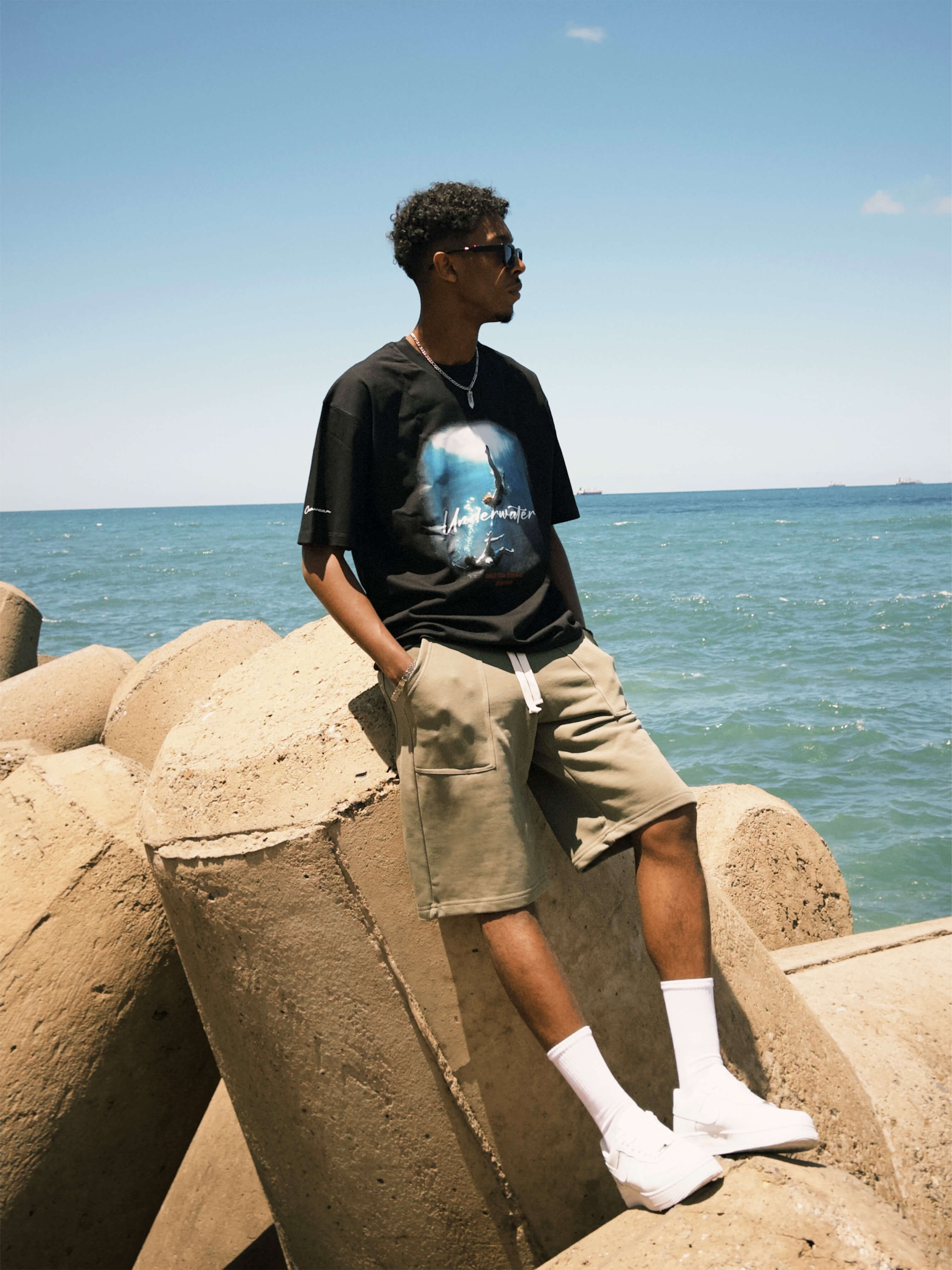 underwater tee